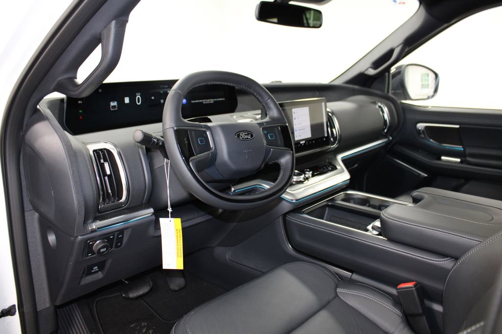 New 2025 Ford Expedition Platinum w/ Stealth Performance Package image 26