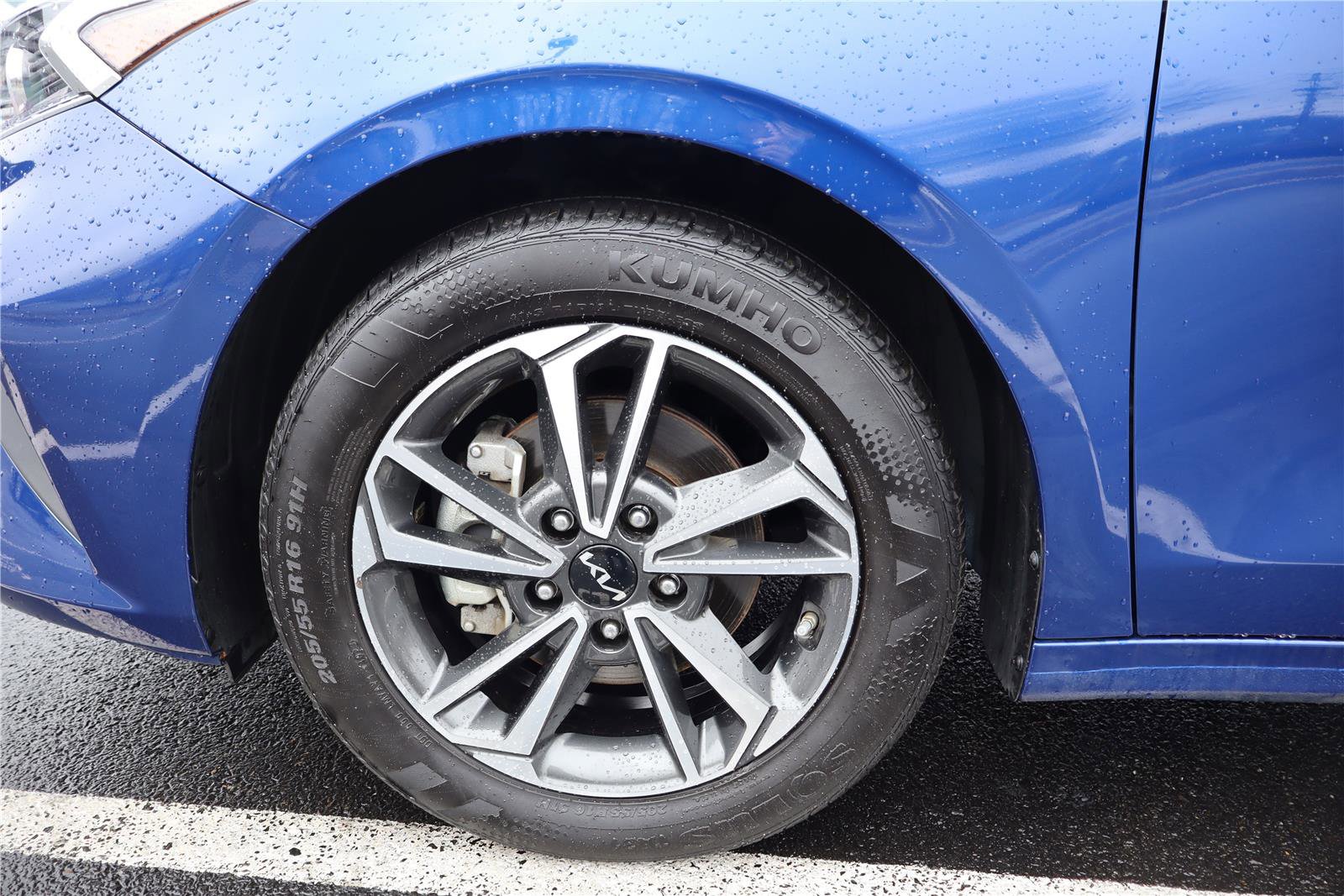 Certified 2023 Kia Forte LXS w/ LXS Technology Package image 10