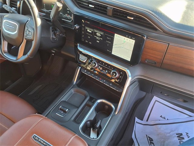 Used 2024 GMC Sierra 2500 Denali Ultimate image 30