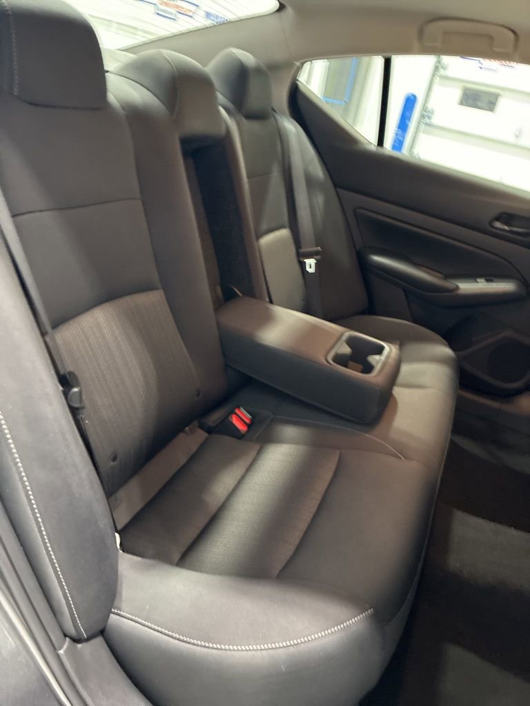 Used 2025 Nissan Altima 2.5 S image 30