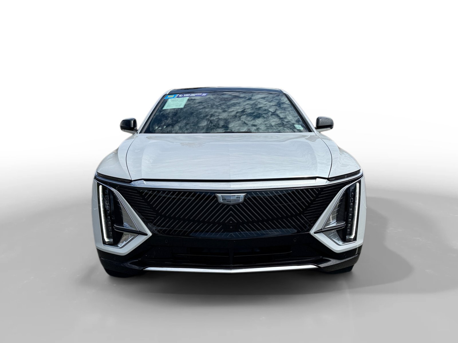 Used 2024 Cadillac Lyriq Luxury w/ LPO, Floor Liner Package RWD image 8