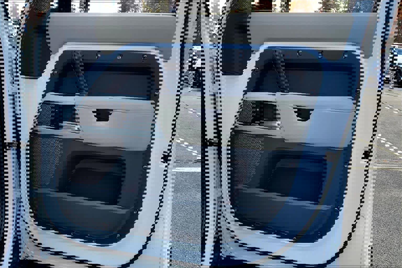 Used 2023 Land Rover Defender 110 S image 20