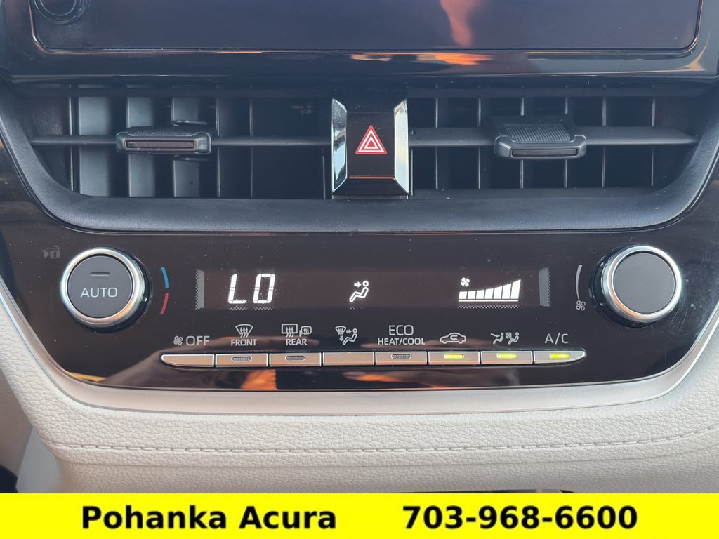 Used 2023 Toyota Corolla Cross LE AWD/4WD image 16