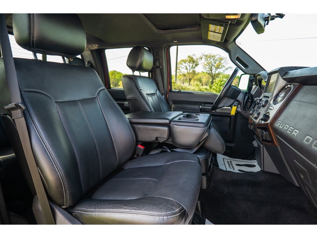 Used 2016 Ford F350 Lariat w/ Lariat Ultimate Package image 33