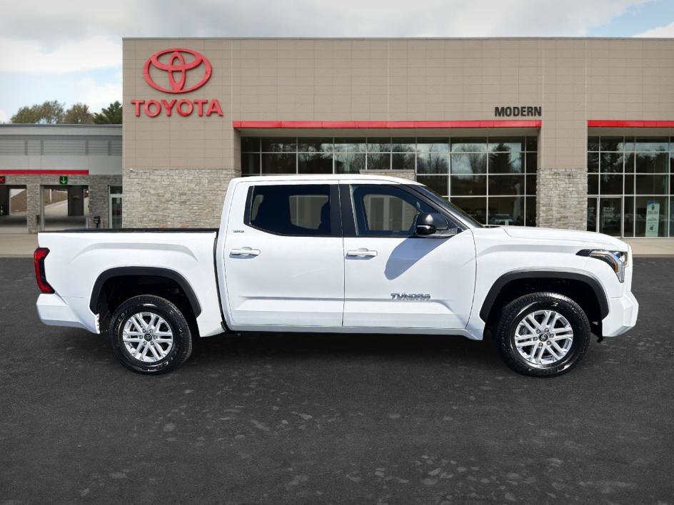 Certified 2025 Toyota Tundra SR5 w/ SR5 Premium Package AWD/4WD image 4