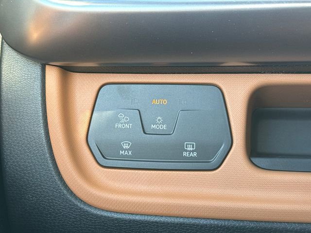 New 2025 Volkswagen ID. Buzz Pro S Plus image 43