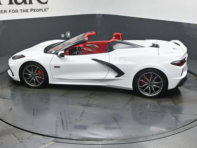 Used 2023 Chevrolet Corvette Stingray Premium Conv w/ Z51 Performance Package RWD image 42