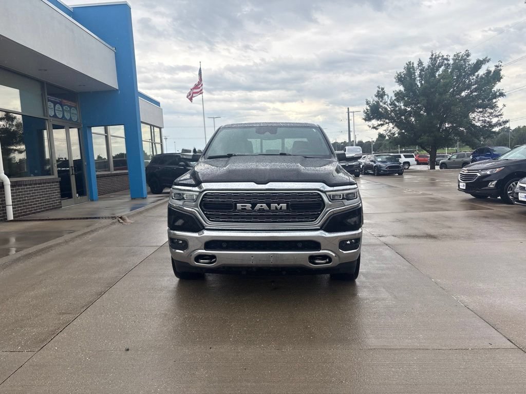 Used 2019 RAM 1500 Limited AWD/4WD image 2