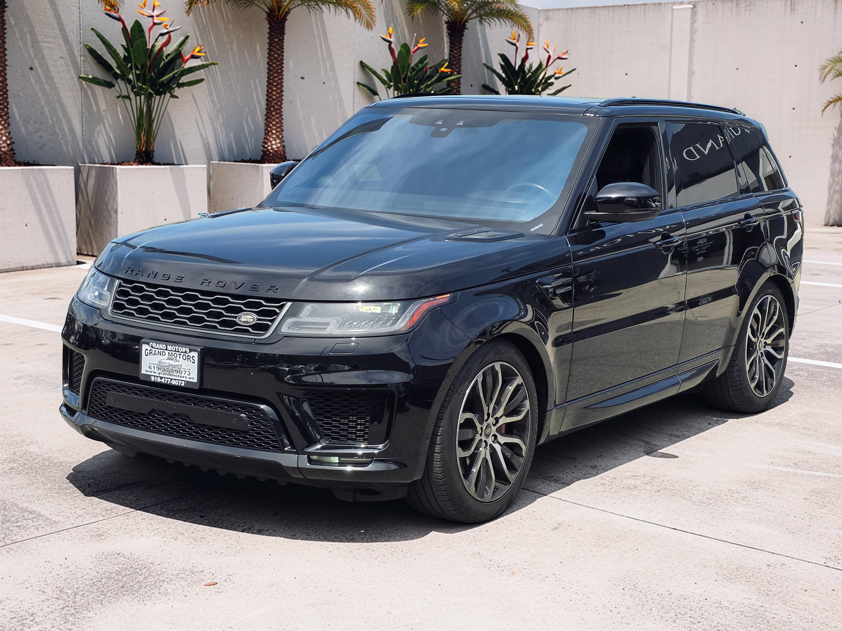 Used 2020 Land Rover Range Rover Sport HSE Dynamic AWD/4WD image 3