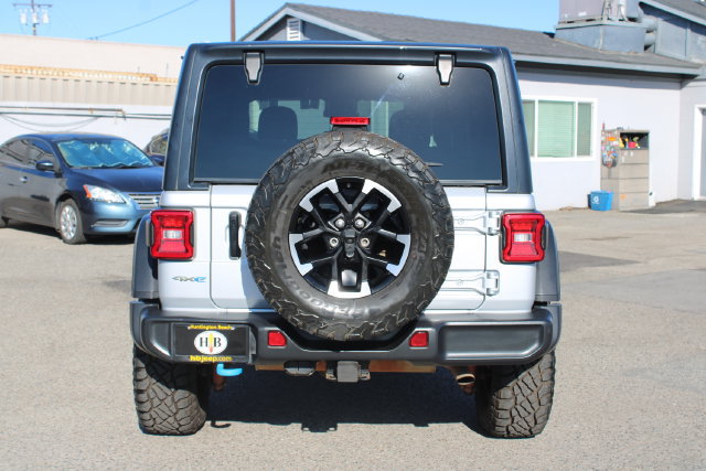 Used 2024 Jeep Wrangler Unlimited Rubicon 4xe AWD/4WD image 4
