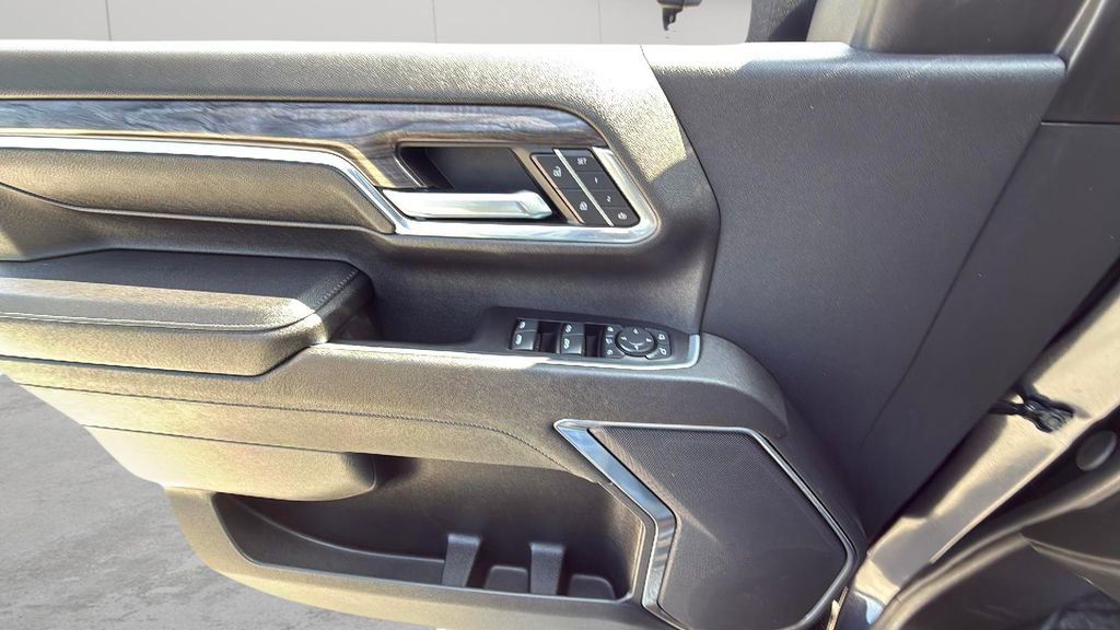 Certified 2024 Chevrolet Silverado 2500 LTZ image 25