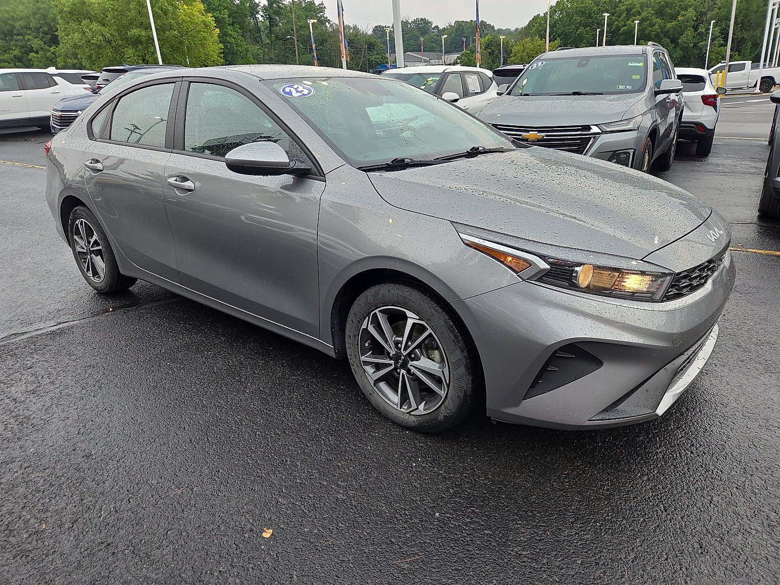 Used 2023 Kia Forte LXS FWD image 1
