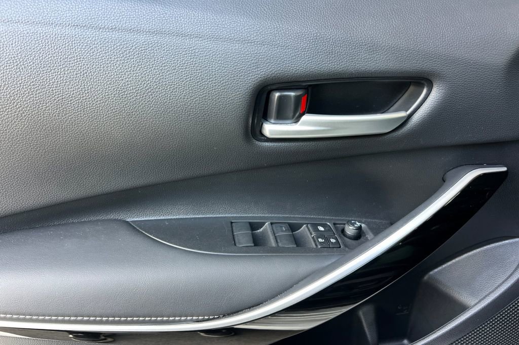 Used 2023 Toyota Corolla XLE FWD image 8