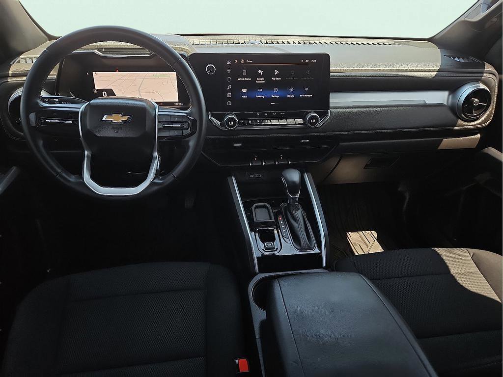 Used 2024 Chevrolet Colorado LT w/ LT Convenience Package RWD image 9