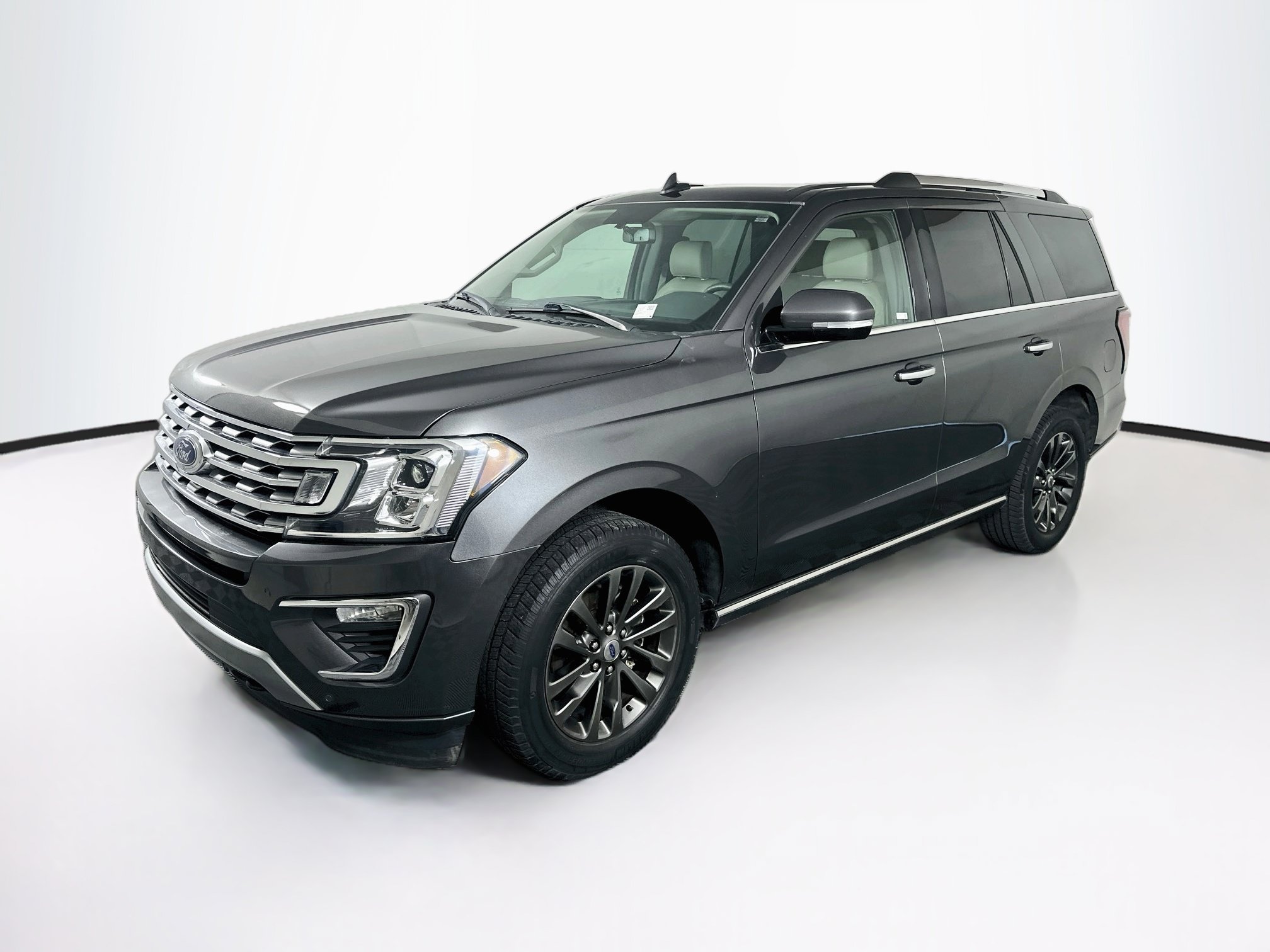 Used 2019 Ford Expedition Limited AWD/4WD image 3