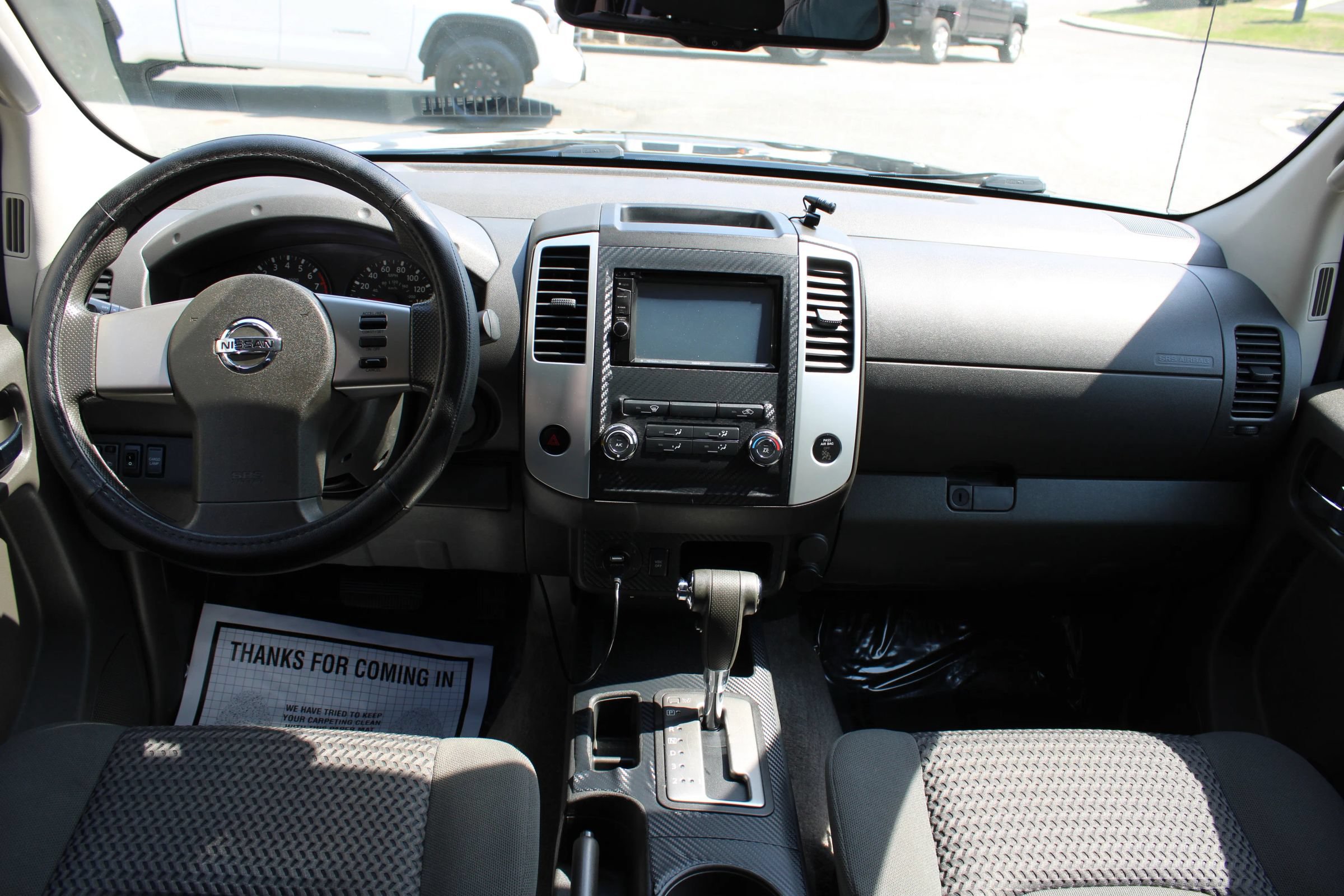Used 2010 Nissan Frontier SE w/ SE Value Truck Pkg RWD image 10