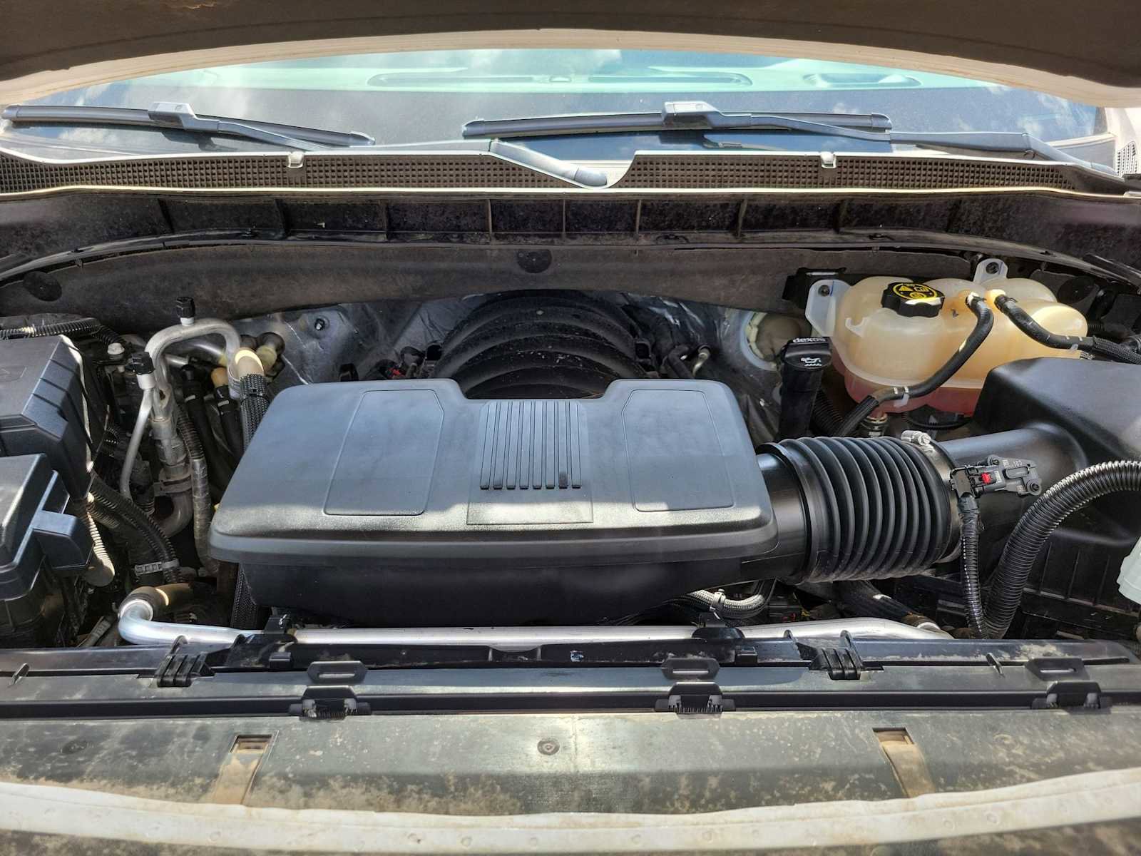 Used 2023 Chevrolet Tahoe LS image 9