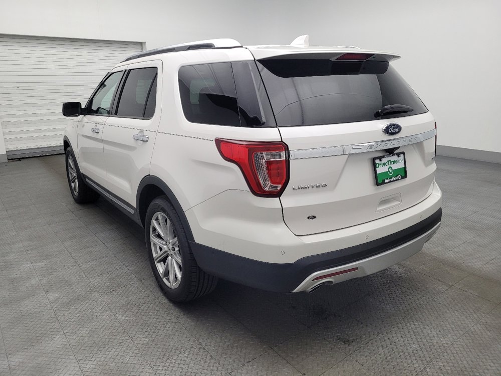 Used 2017 Ford Explorer Limited w/ Equipment Group 303A AWD/4WD image 5