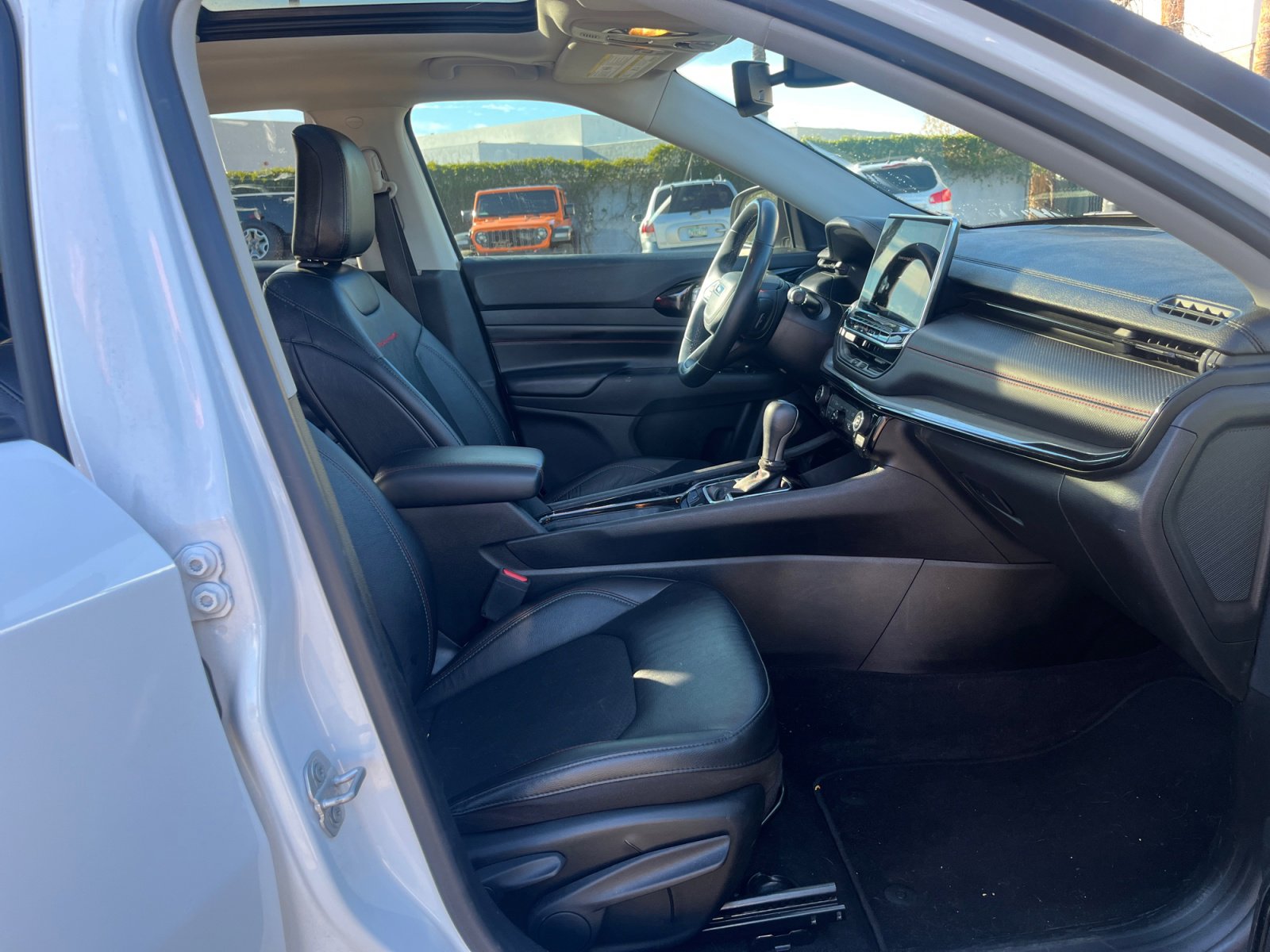 Certified 2022 Jeep Compass Trailhawk w/ Sun and Sound Group image 19