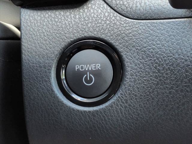 Certified 2026 Toyota Camry SE FWD image 25