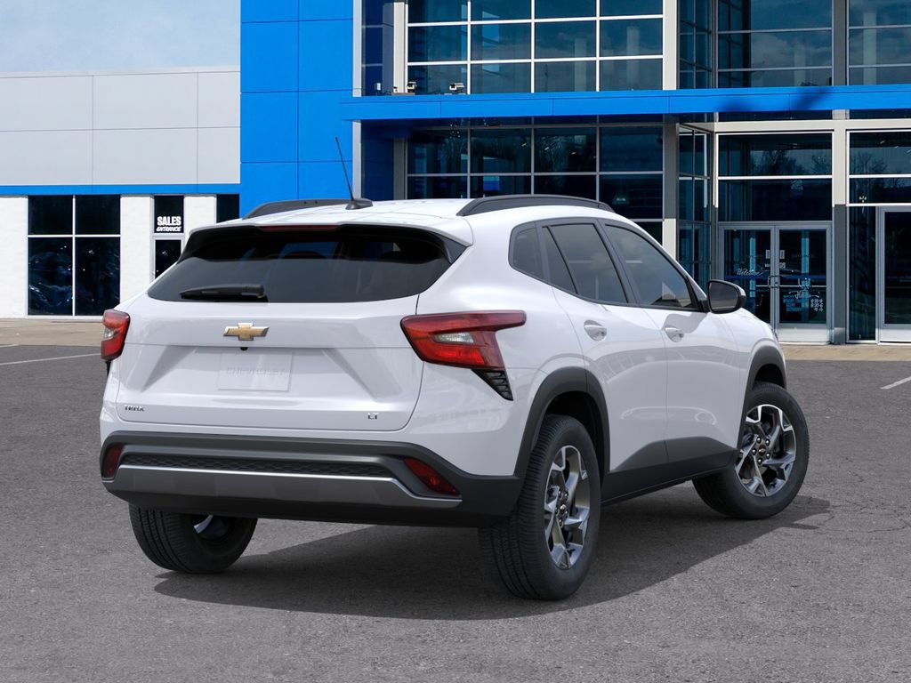 New 2026 Chevrolet Trax LT w/ LT Convenience Package FWD image 4