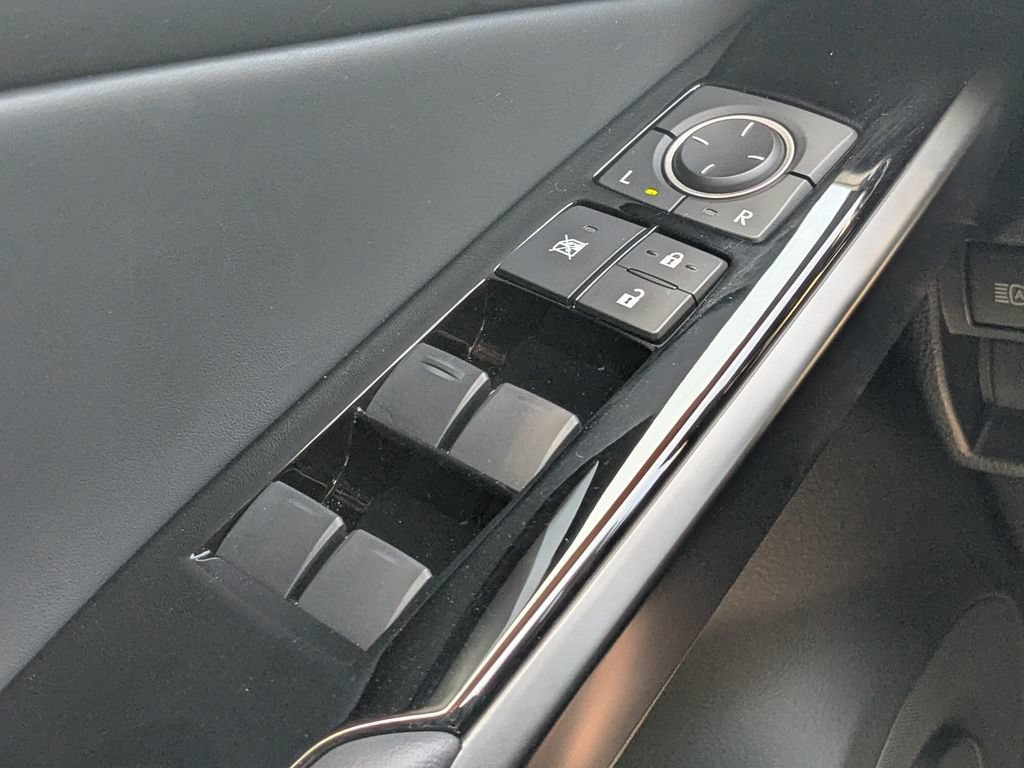 Used 2025 Lexus IS 350 F Sport w/ Accessory Package 2 RWD image 14