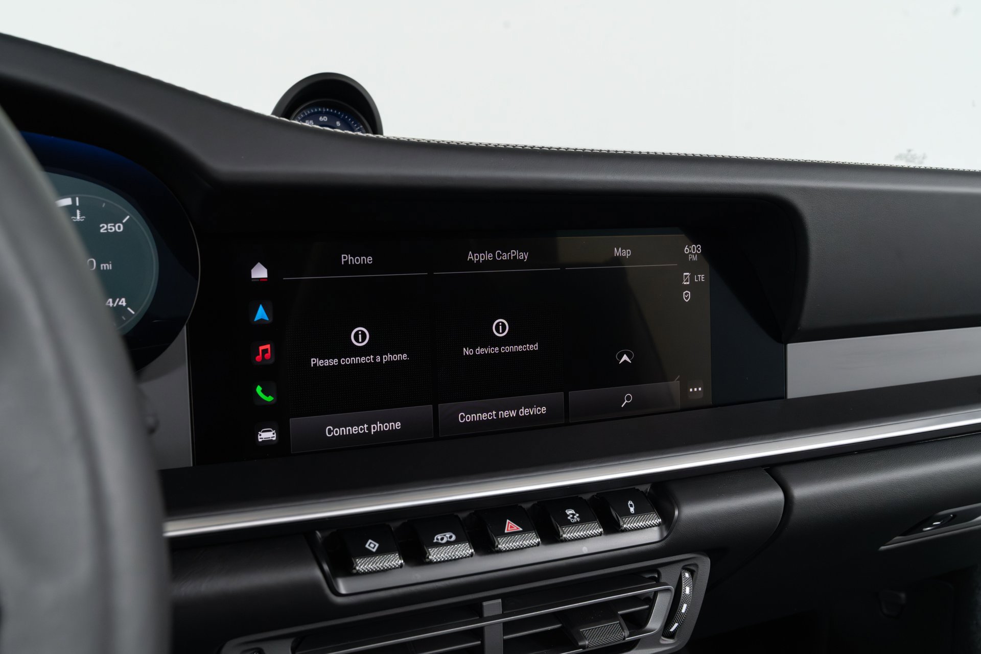 Used 2024 Porsche 911 Carrera 4S image 45