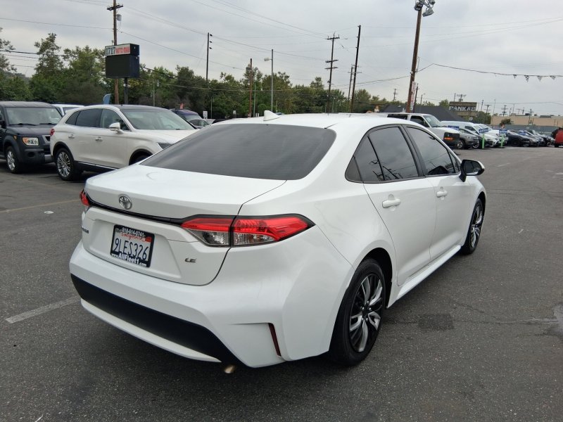 Used 2021 Toyota Corolla LE FWD image 6