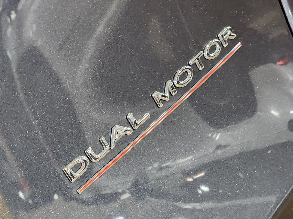 Used 2022 Tesla Model Y Performance AWD/4WD image 26