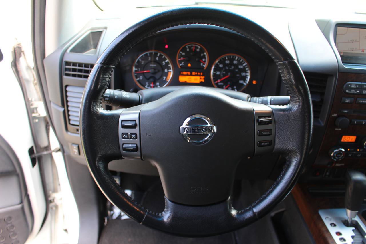 Used 2011 Nissan Titan SL w/ SL Technology Pkg AWD/4WD image 20