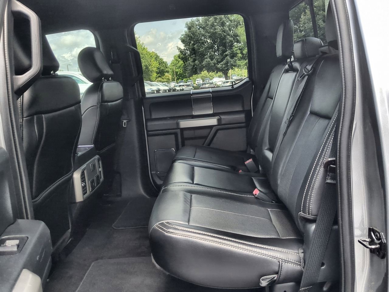 Used 2020 Ford F150 Lariat AWD/4WD image 24