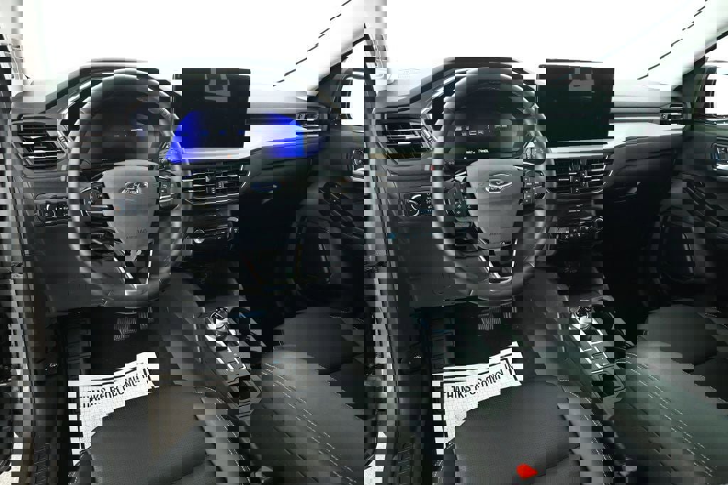 Used 2024 Ford Escape Platinum image 10