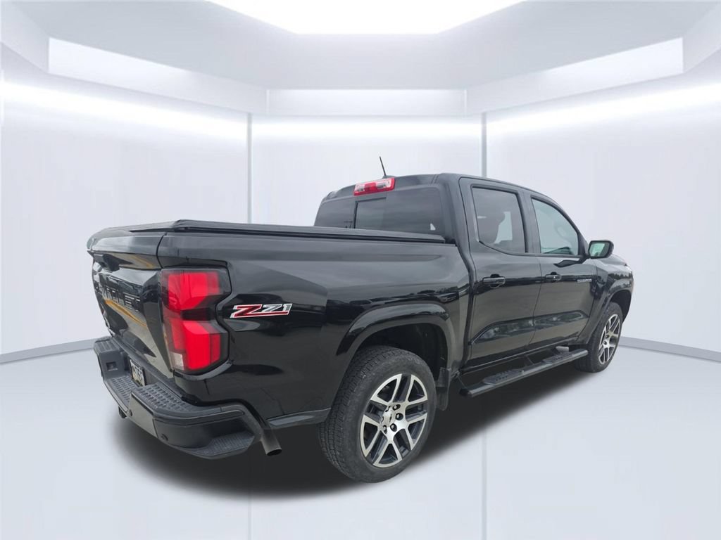 Used 2023 Chevrolet Colorado Z71 w/ Z71 Convenience Package 2 AWD/4WD image 6