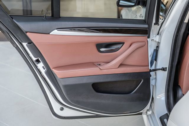 Used 2015 BMW 535i Sedan image 46