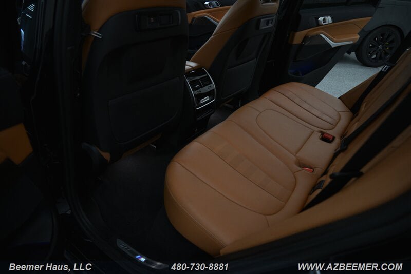 Used 2022 BMW X5 xDrive40i w/ M Sport Package AWD/4WD image 25