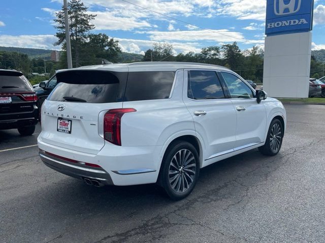 Used 2024 Hyundai Palisade Calligraphy AWD/4WD image 3