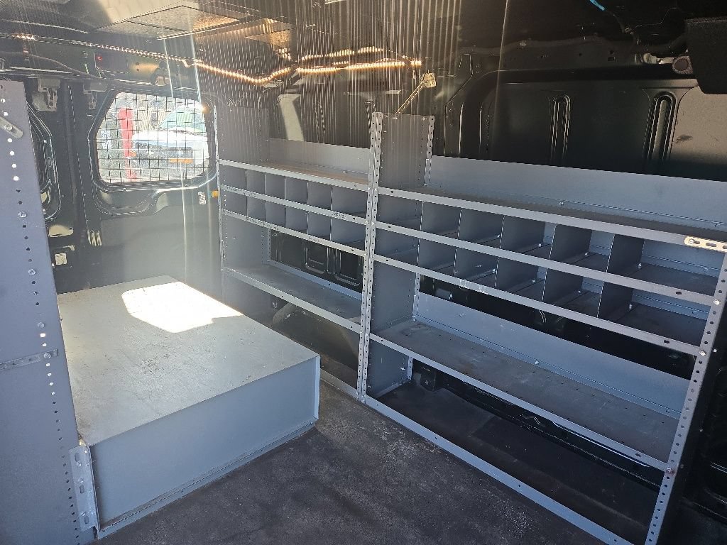 Used 2015 Ford Transit 150 130 Low Roof RWD image 24