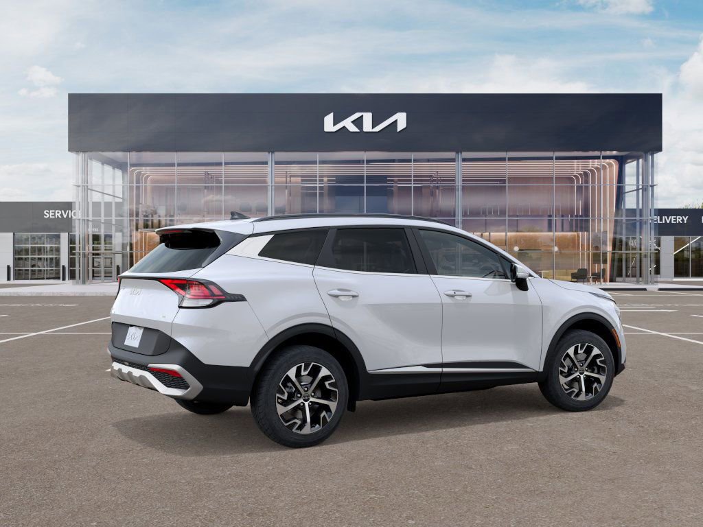 New 2025 Kia Sportage EX image 6