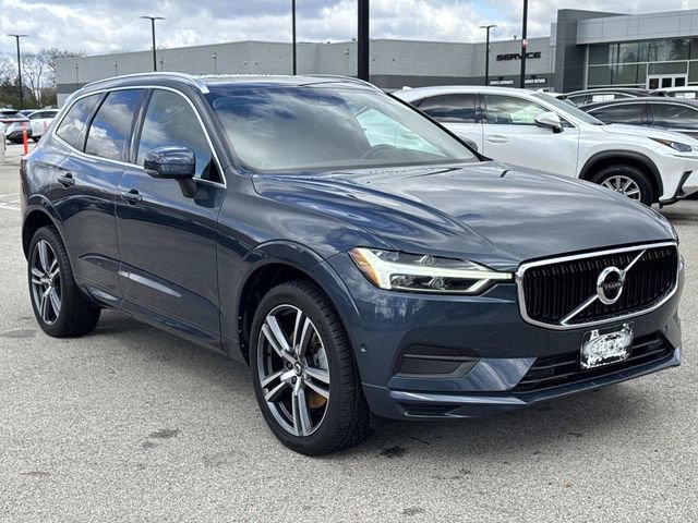 Used 2018 Volvo XC60 T6 Momentum w/ Convenience Package image 3