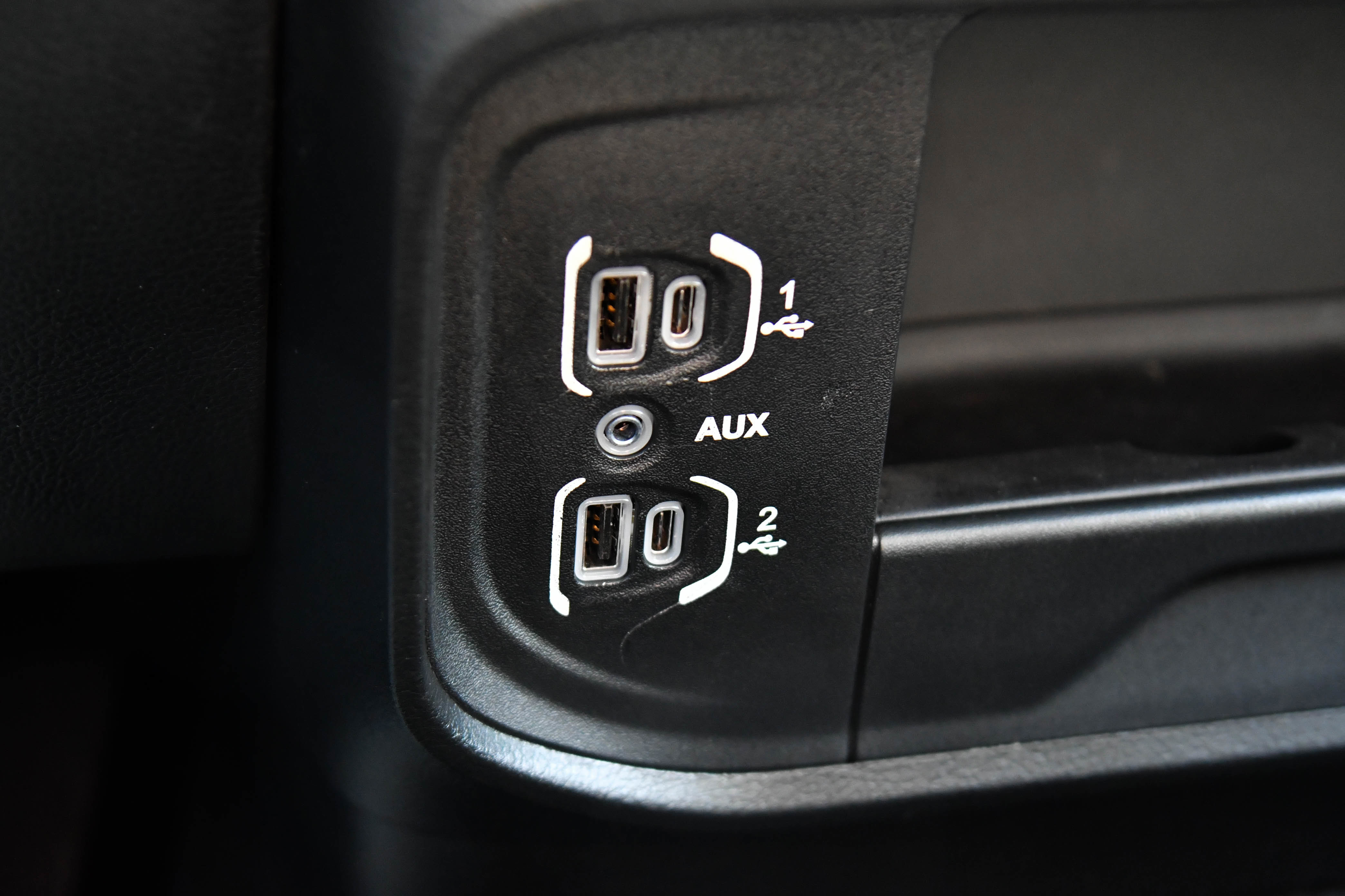 Used 2025 RAM 2500 Big Horn image 27