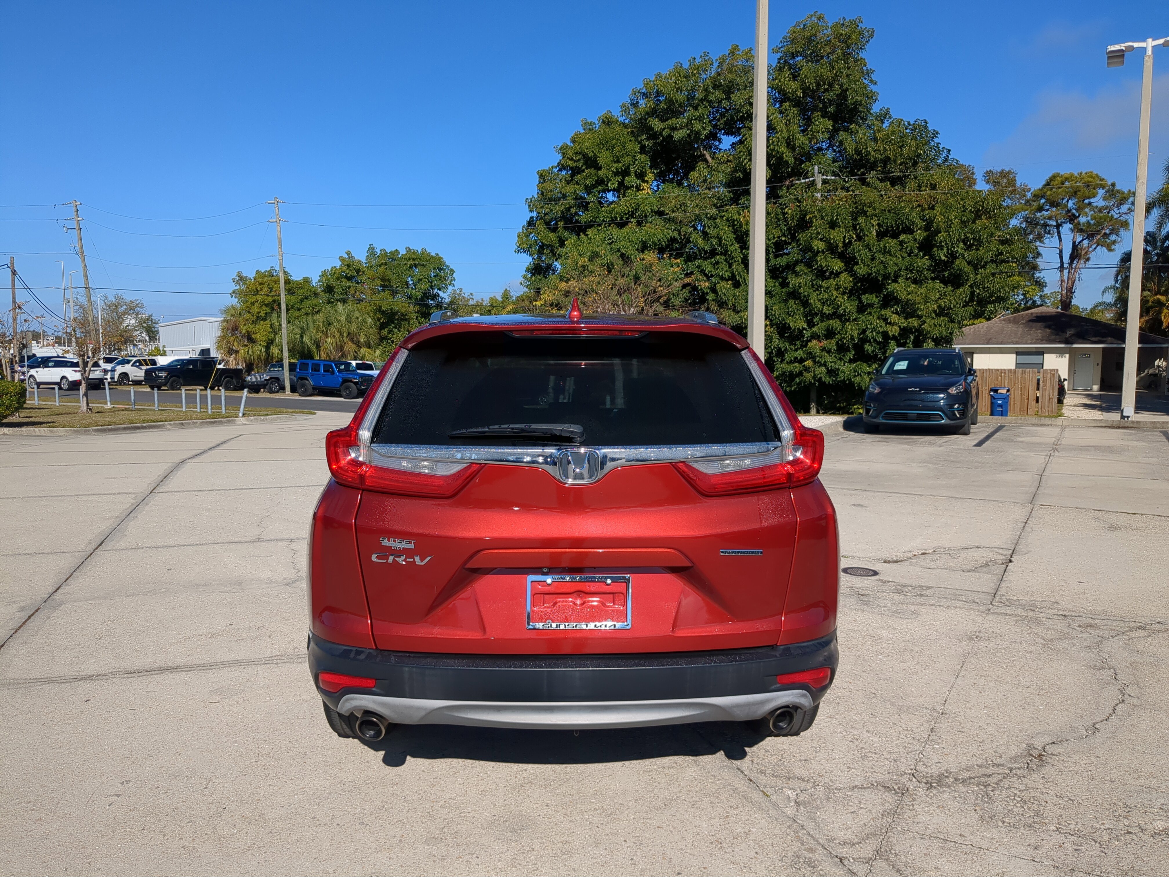 Used 2018 Honda CR-V Touring image 5