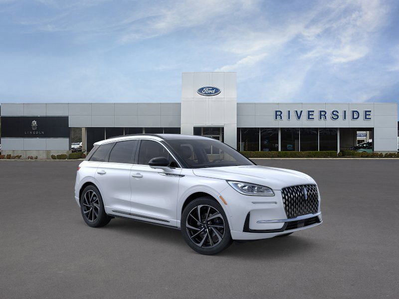 New 2025 Lincoln Corsair Grand Touring w/ Equipment Group 302A AWD/4WD image 7