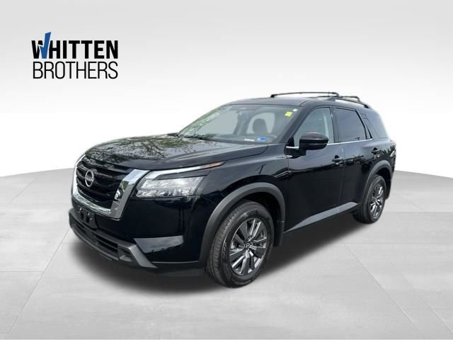 Used 2025 Nissan Pathfinder SV AWD/4WD image 1
