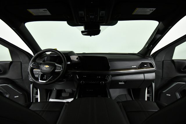 Certified 2025 Chevrolet Suburban High Country image 18