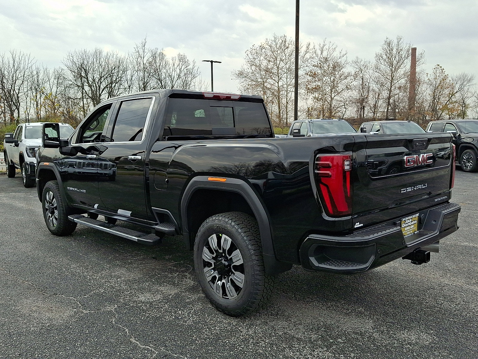 New 2026 GMC Sierra 2500 Denali w/ Denali Reserve Package image 6