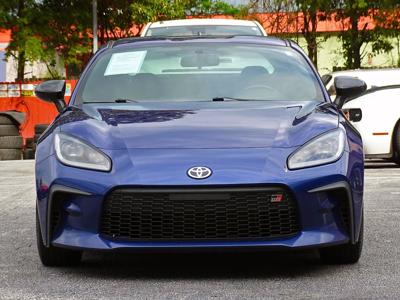 Used 2022 Toyota GR86 RWD image 7