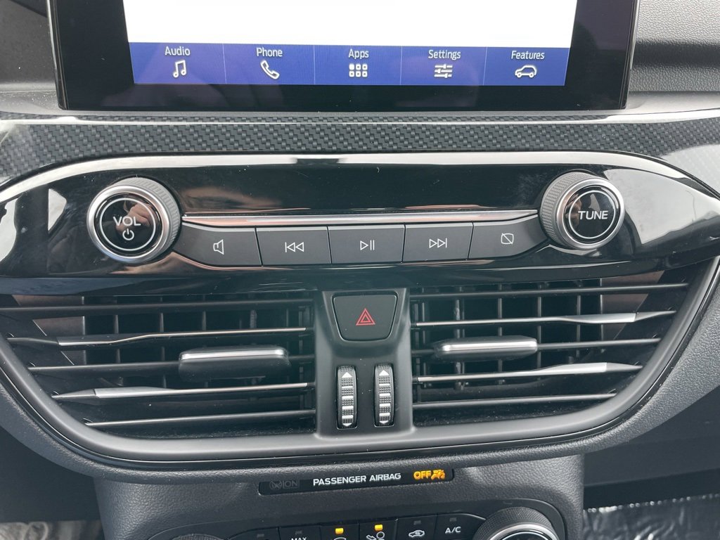 Used 2024 Ford Escape ST-Line image 11