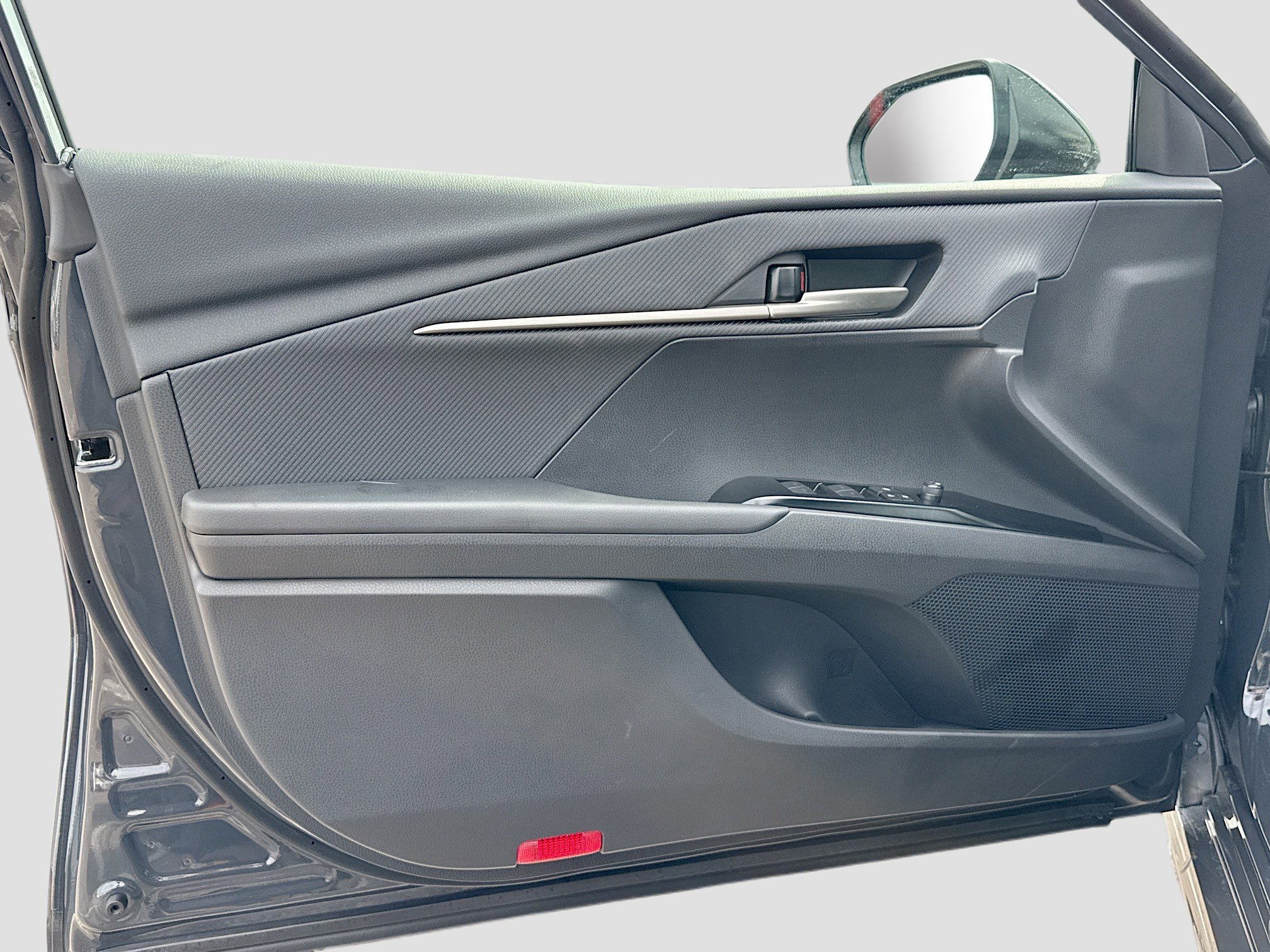 Used 2025 Toyota Camry SE image 22