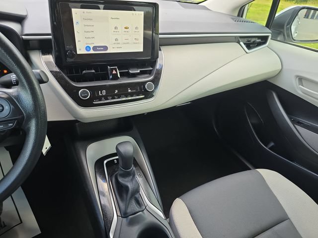Used 2026 Toyota Corolla LE FWD image 21