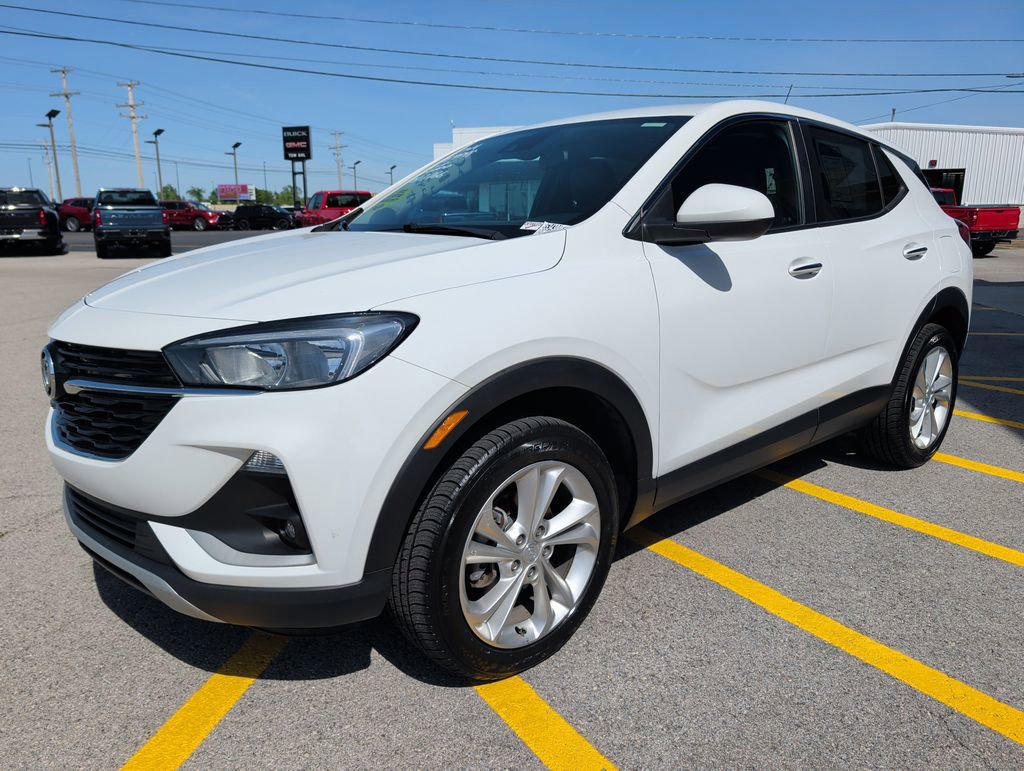 Used 2021 Buick Encore GX Preferred w/ Cold Weather Comfort Package AWD/4WD image 3